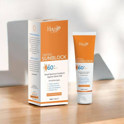 1 Pcs Whitening and Anti-Aging Cream with Glowing and Nourishing Properties